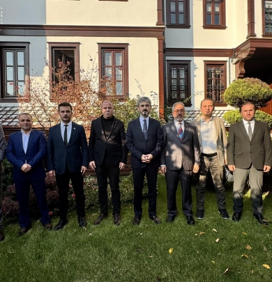 Uzungöl HES Heyetinden Cumhurbaşkanı Avukatlarından Hüseyin Aydın'a Ziyaret